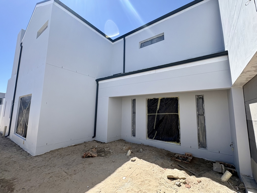4 Bedroom Property for Sale in Sandown Western Cape